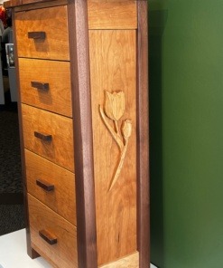 Alternative view of Tulip Chest